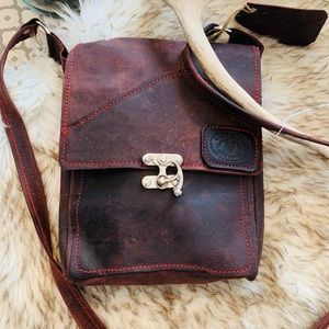 R & T Traders Cross Body Bag